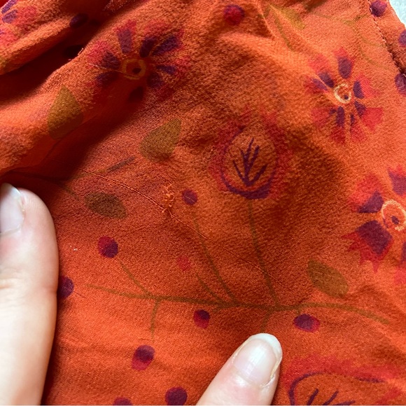 Silk Floral Two Piece Set - Picture 3 of 7